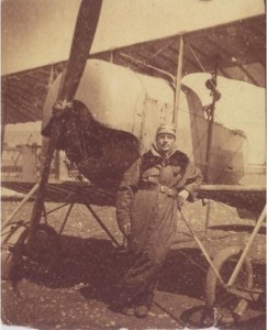 Alain HEUSSAFF et son aéroplane