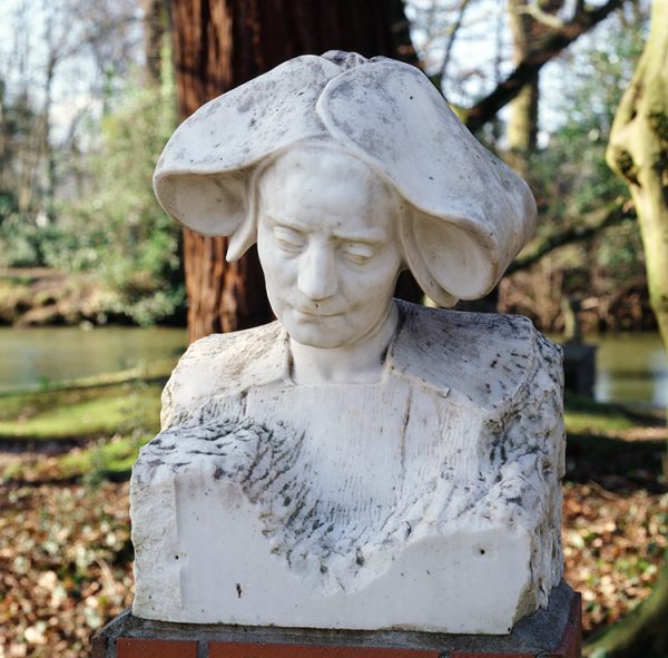 « Tête de femme bretonne »